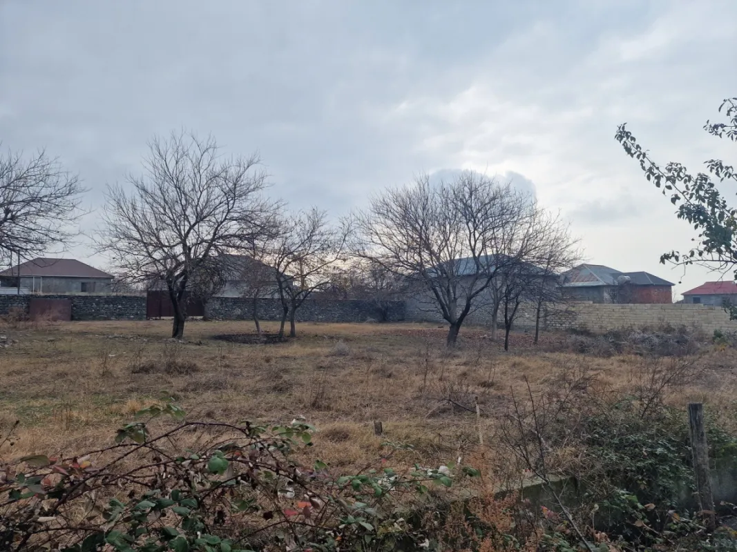 Satılır torpaq sahəsi 20 m²