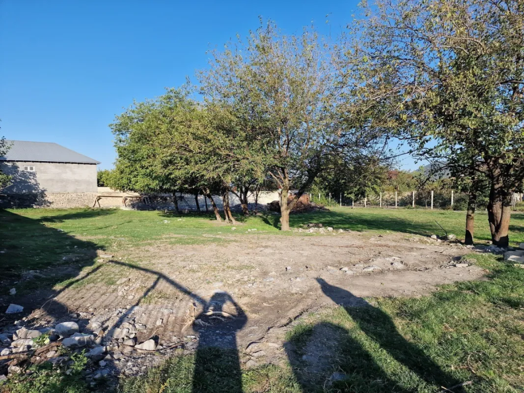 Satılır torpaq sahəsi 20 m²