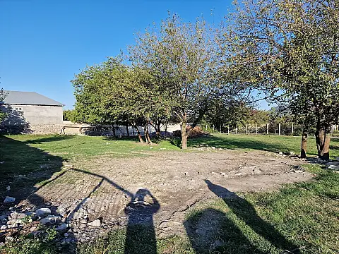 Satılır torpaq sahəsi 20 m²
