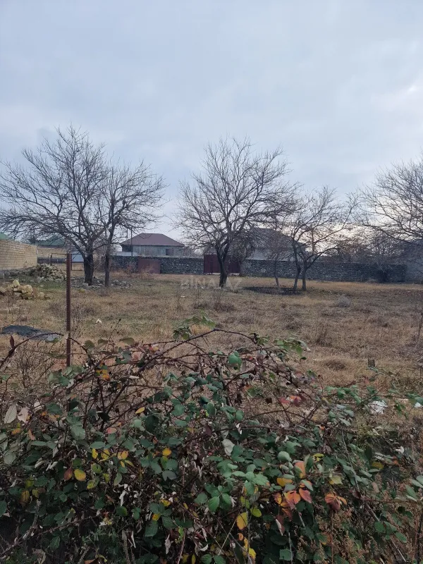 Satılır torpaq sahəsi 20 m²