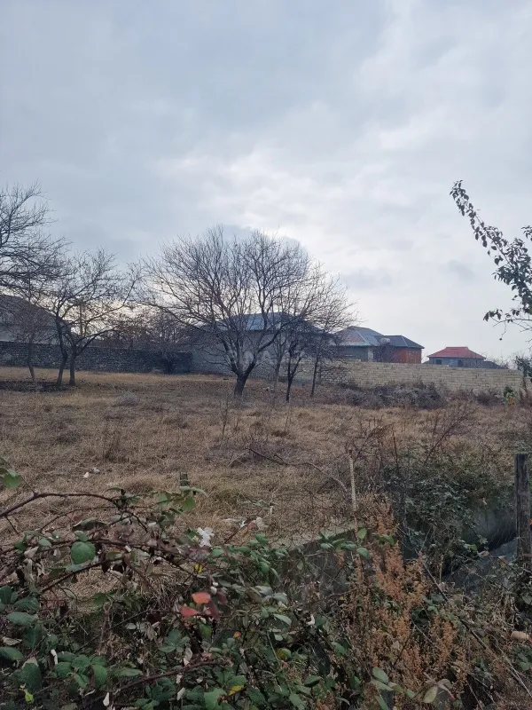 Satılır torpaq sahəsi 20 m²