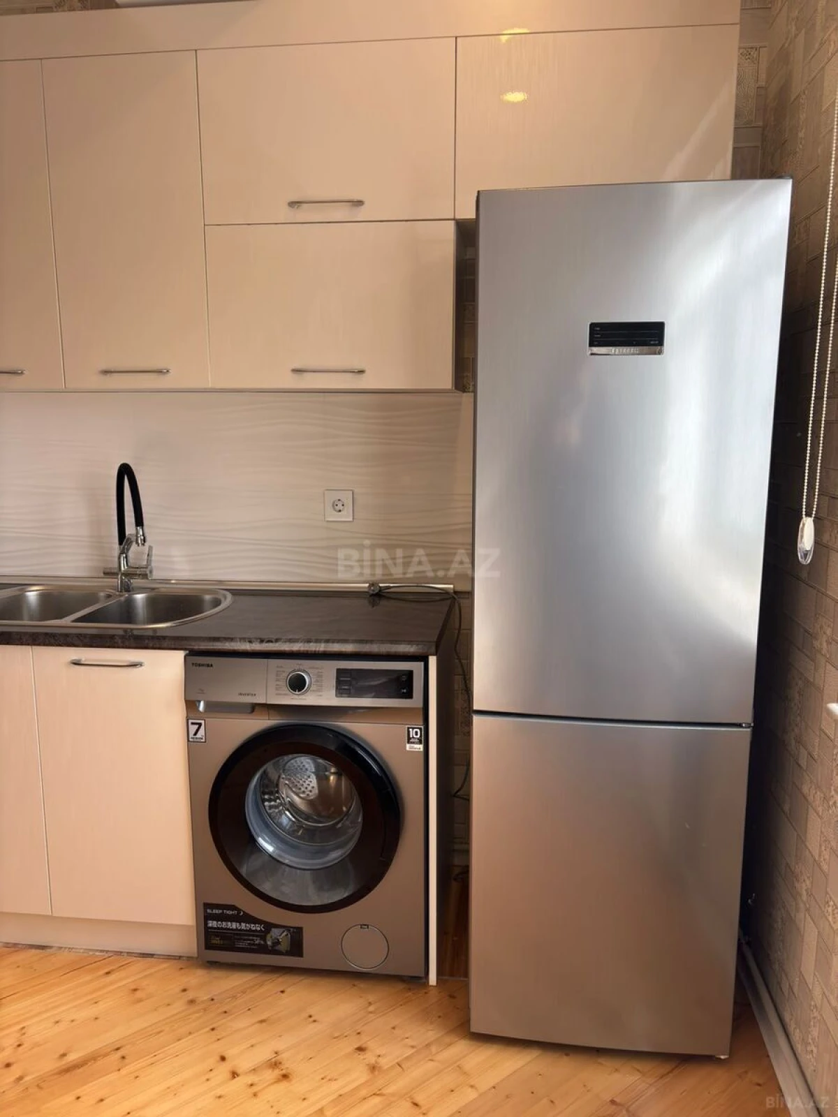 Satılır 1 otaqlı mənzil 47 m²