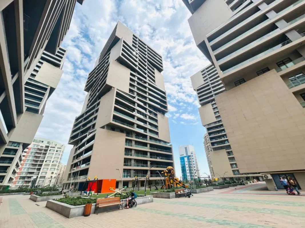 Satılır 2 otaqlı mənzil 70 m²