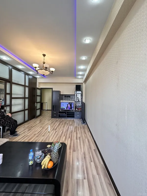 Satılır 3 otaqlı mənzil 120 m²