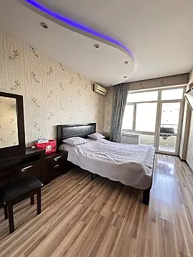 Satılır 3 otaqlı mənzil 120 m²