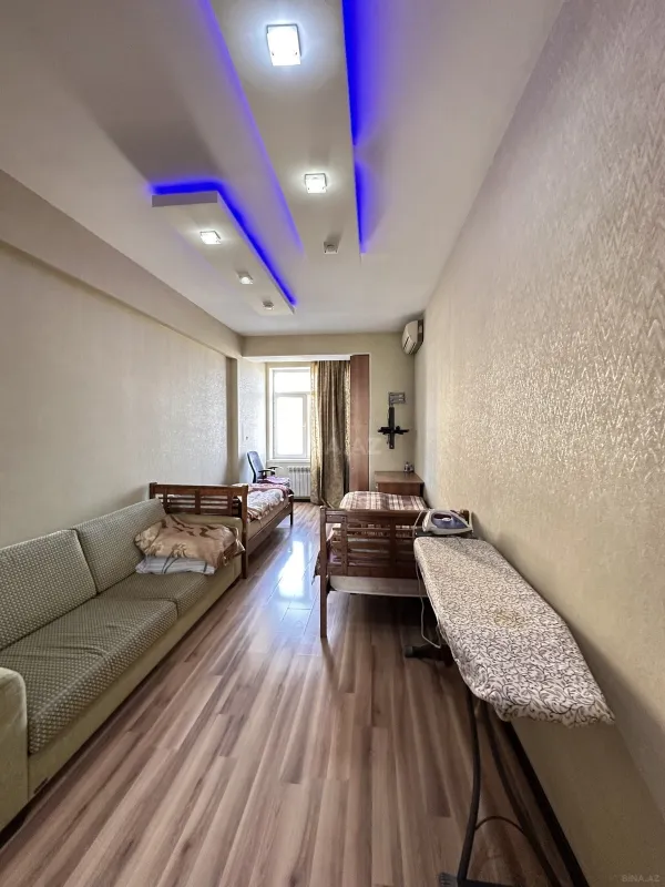 Satılır 3 otaqlı mənzil 120 m²