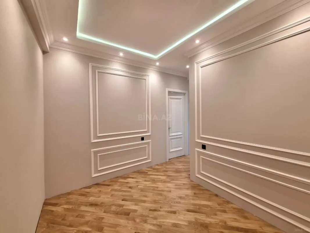 Satılır 3 otaqlı mənzil 110 m²