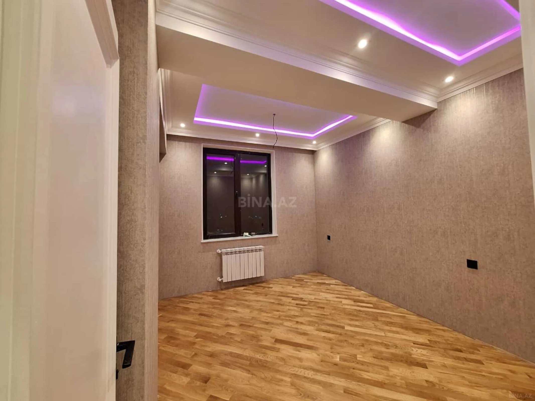 Satılır 3 otaqlı mənzil 110 m²