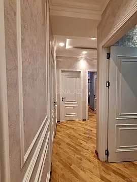 Satılır 3 otaqlı mənzil 110 m²