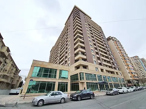 Kirayə verilir 3 otaqlı mənzil 150 m² — Bakı, Xətai 3 otaq 150.00 m²