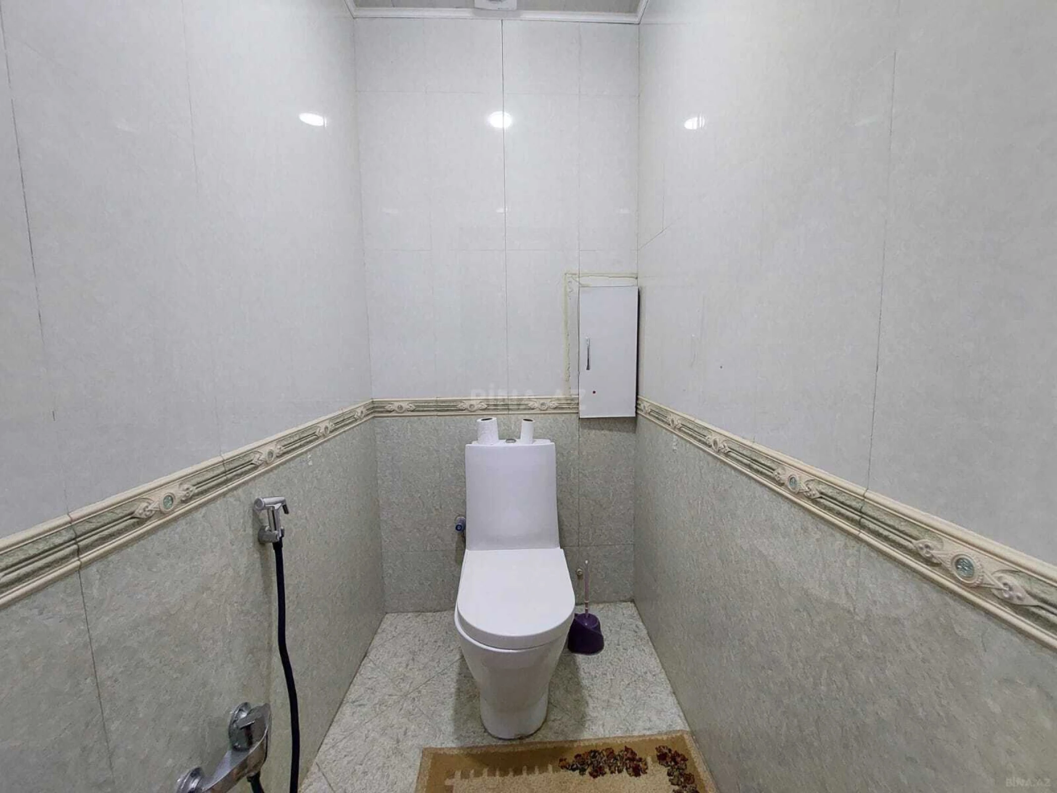 Satılır 2 otaqlı mənzil 90 m²