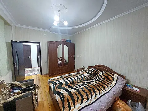 Satılır 2 otaqlı mənzil 90 m²