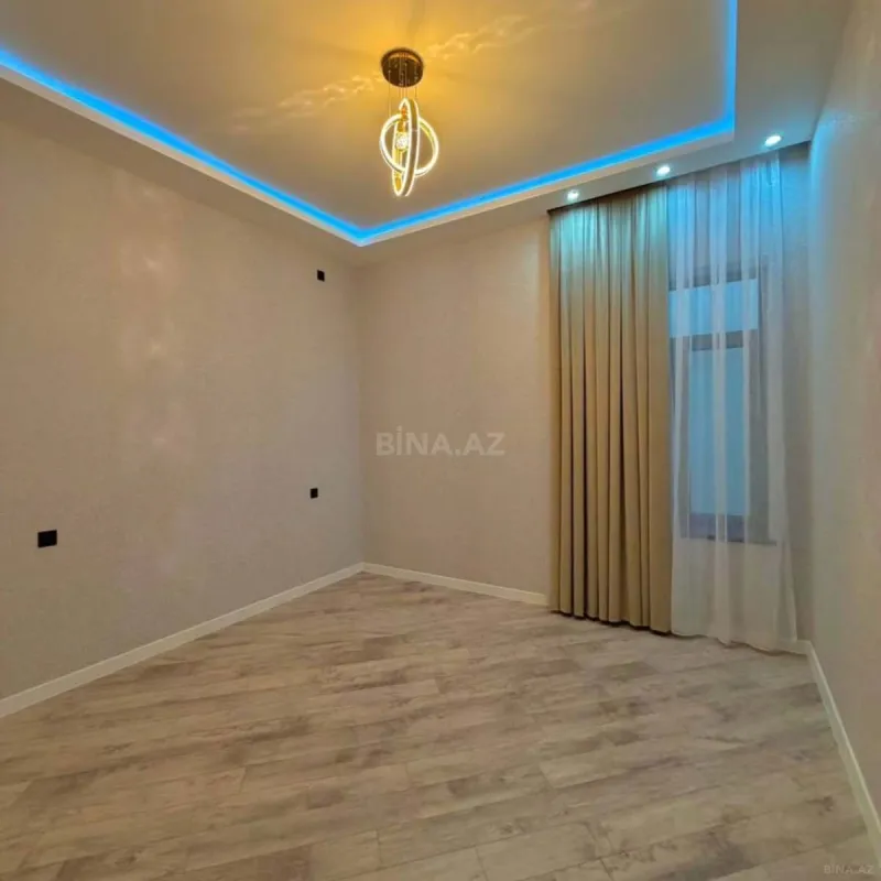 Satılır 4 otaqlı həyət evi 160 m²