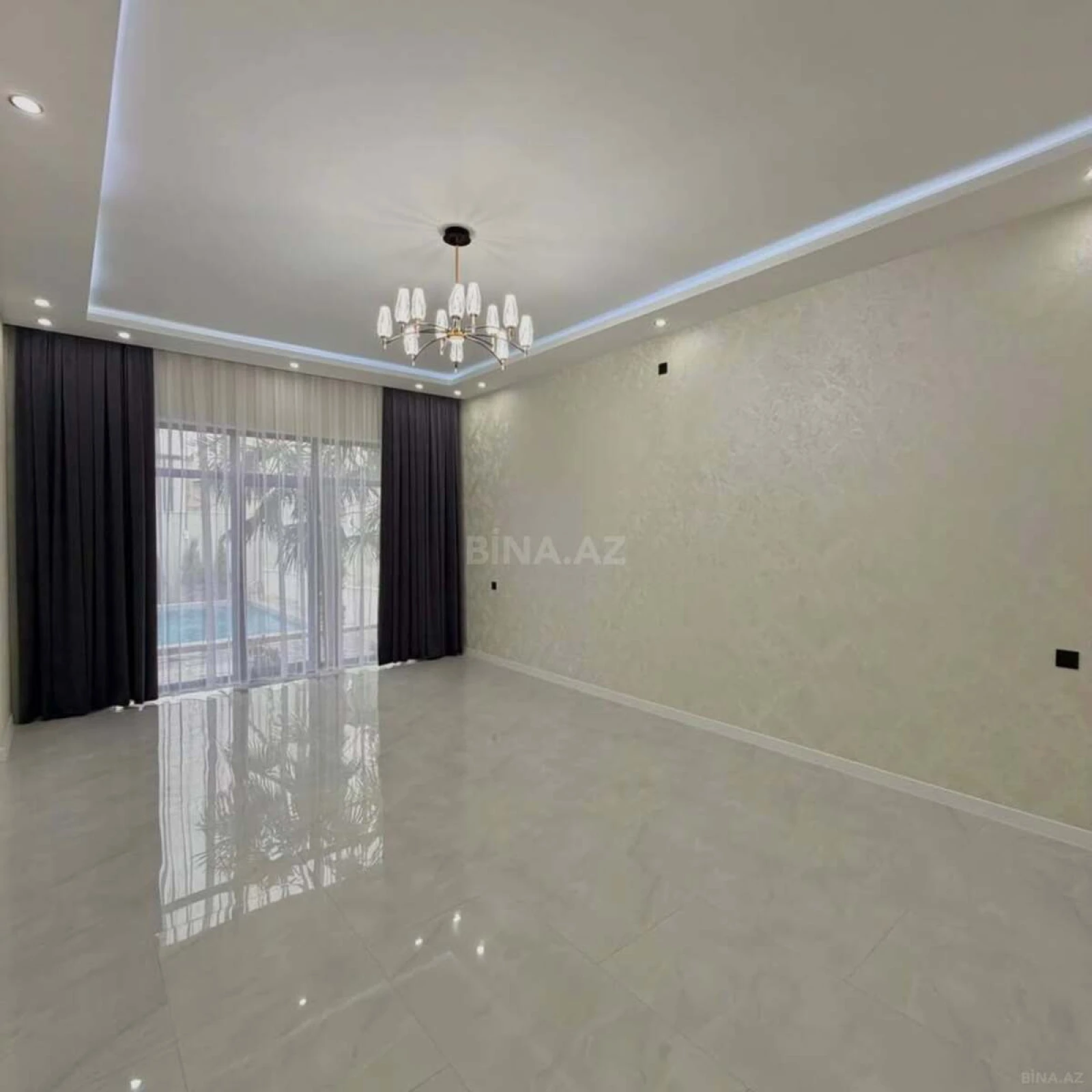 Satılır 4 otaqlı həyət evi 160 m²