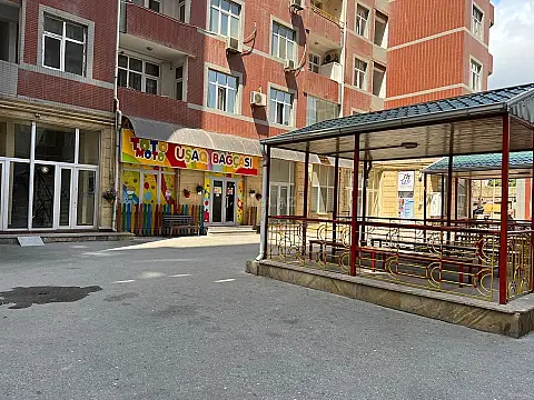 Kirayə verilir 2 otaqlı mənzil 80 m²