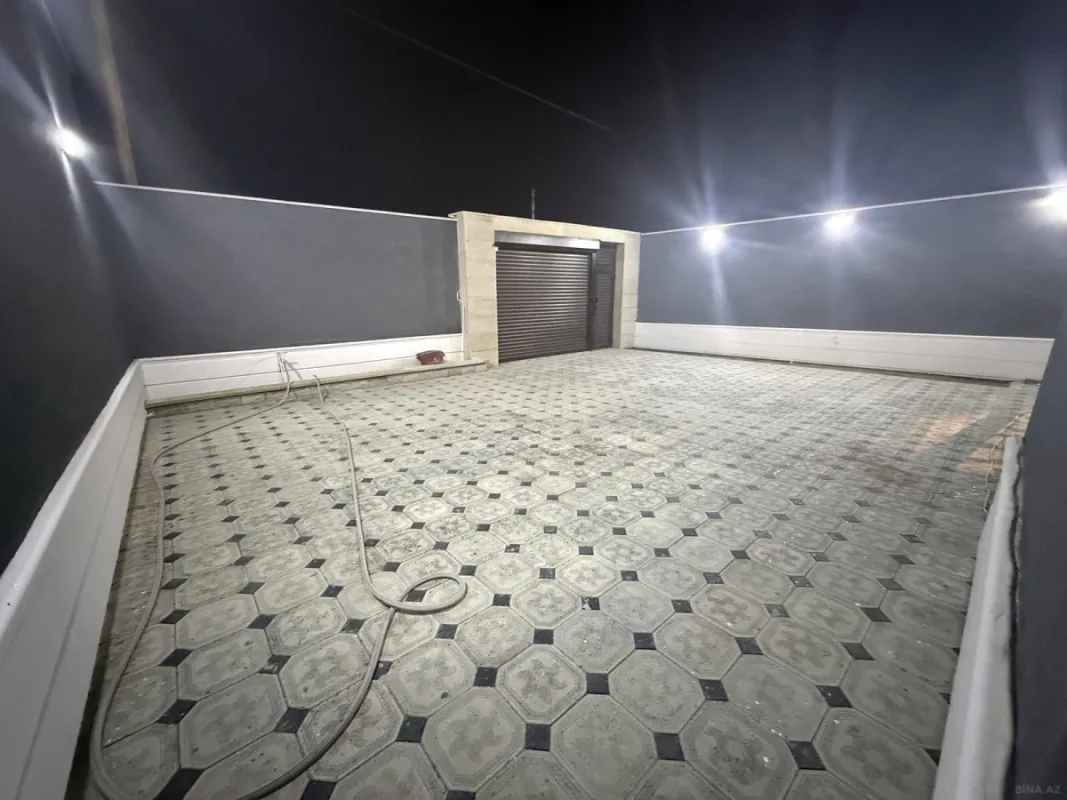 Satılır 6 otaqlı həyət evi 250 m²