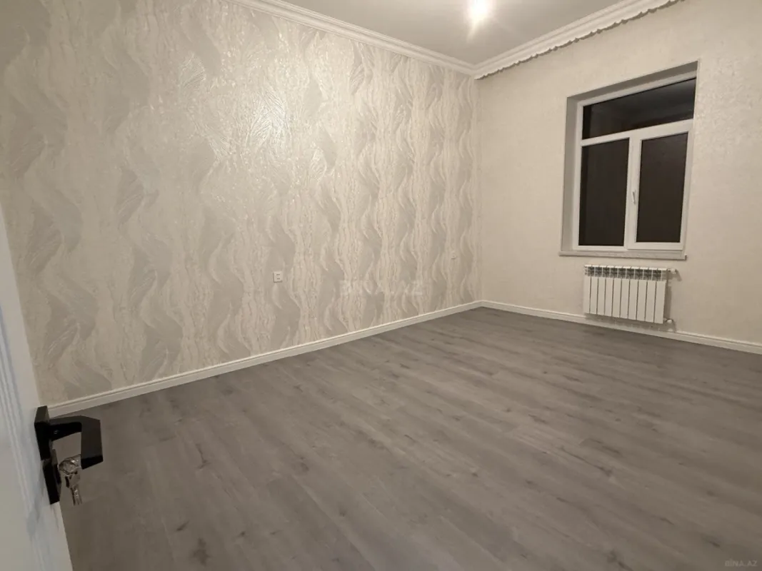 Satılır 6 otaqlı həyət evi 250 m²