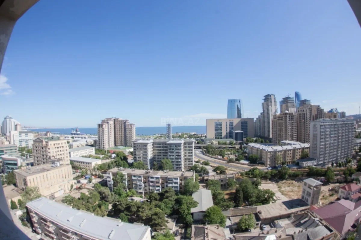 Kirayə verilir 2 otaqlı mənzil 80 m²