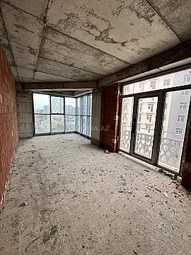 Satılır 3 otaqlı mənzil 112 m²