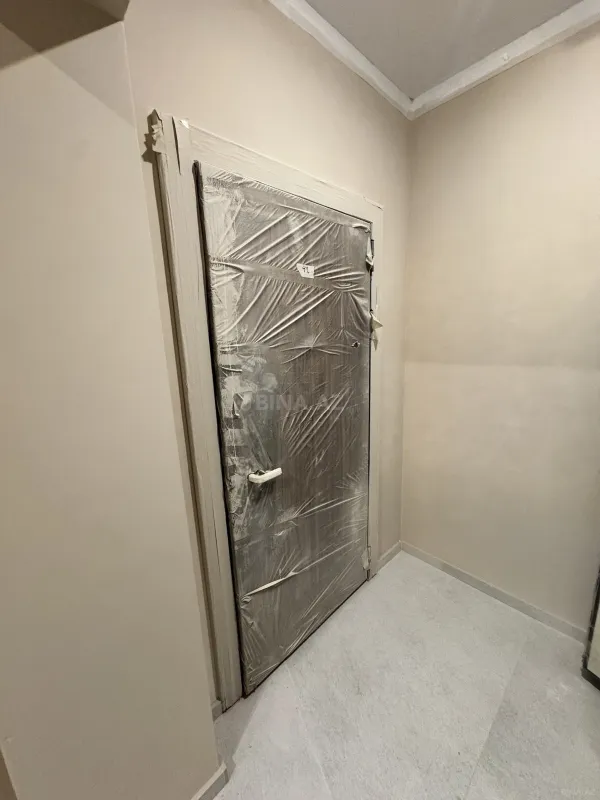 Satılır 3 otaqlı mənzil 112 m²