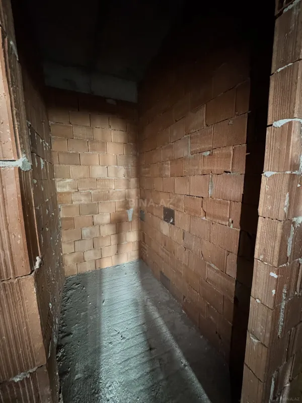 Satılır 3 otaqlı mənzil 112 m²