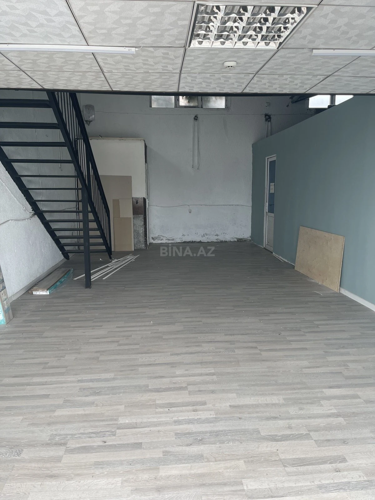 Kirayə verilir obyekt 130 m²