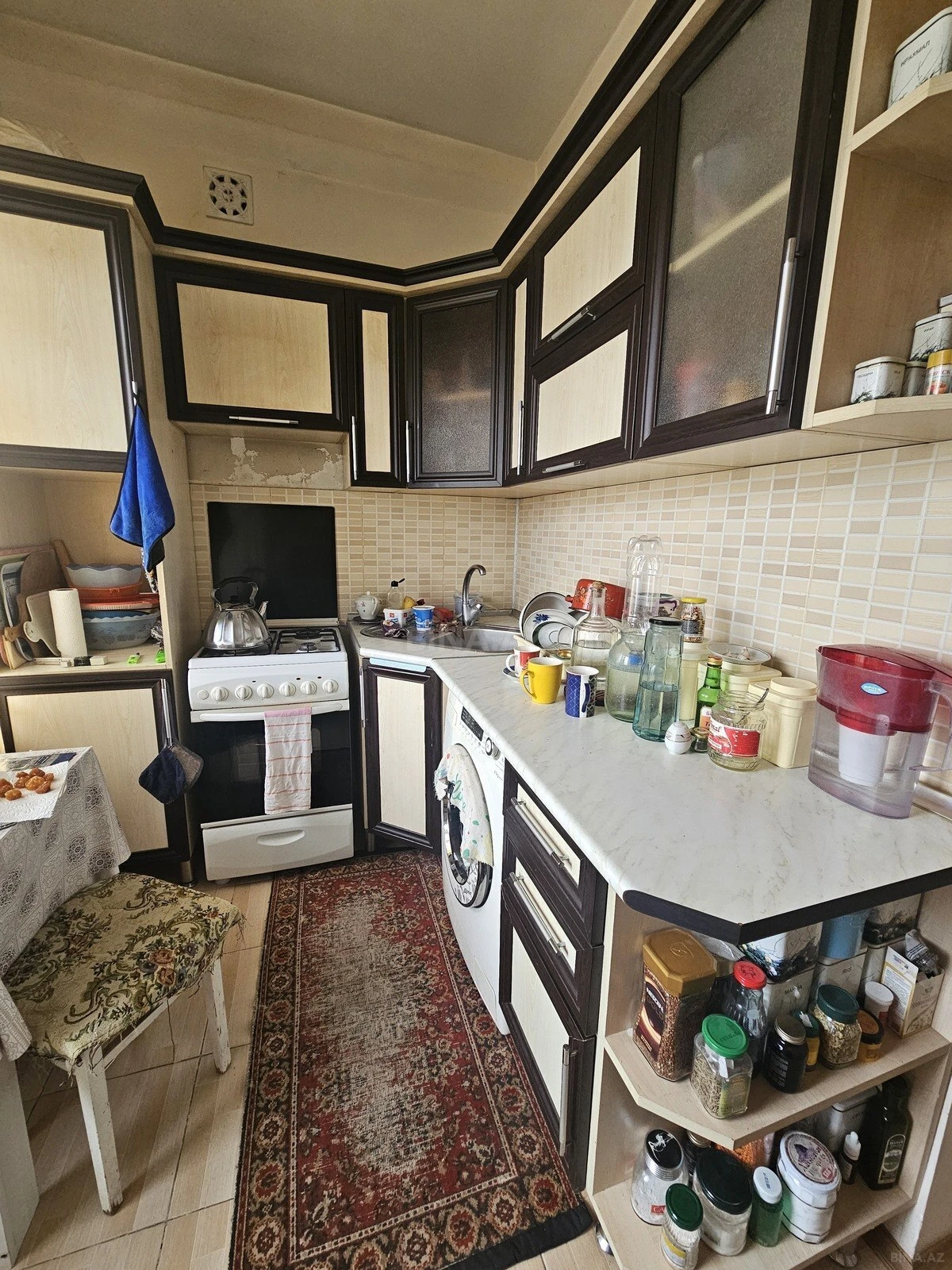 Satılır 5 otaqlı mənzil 130 m²