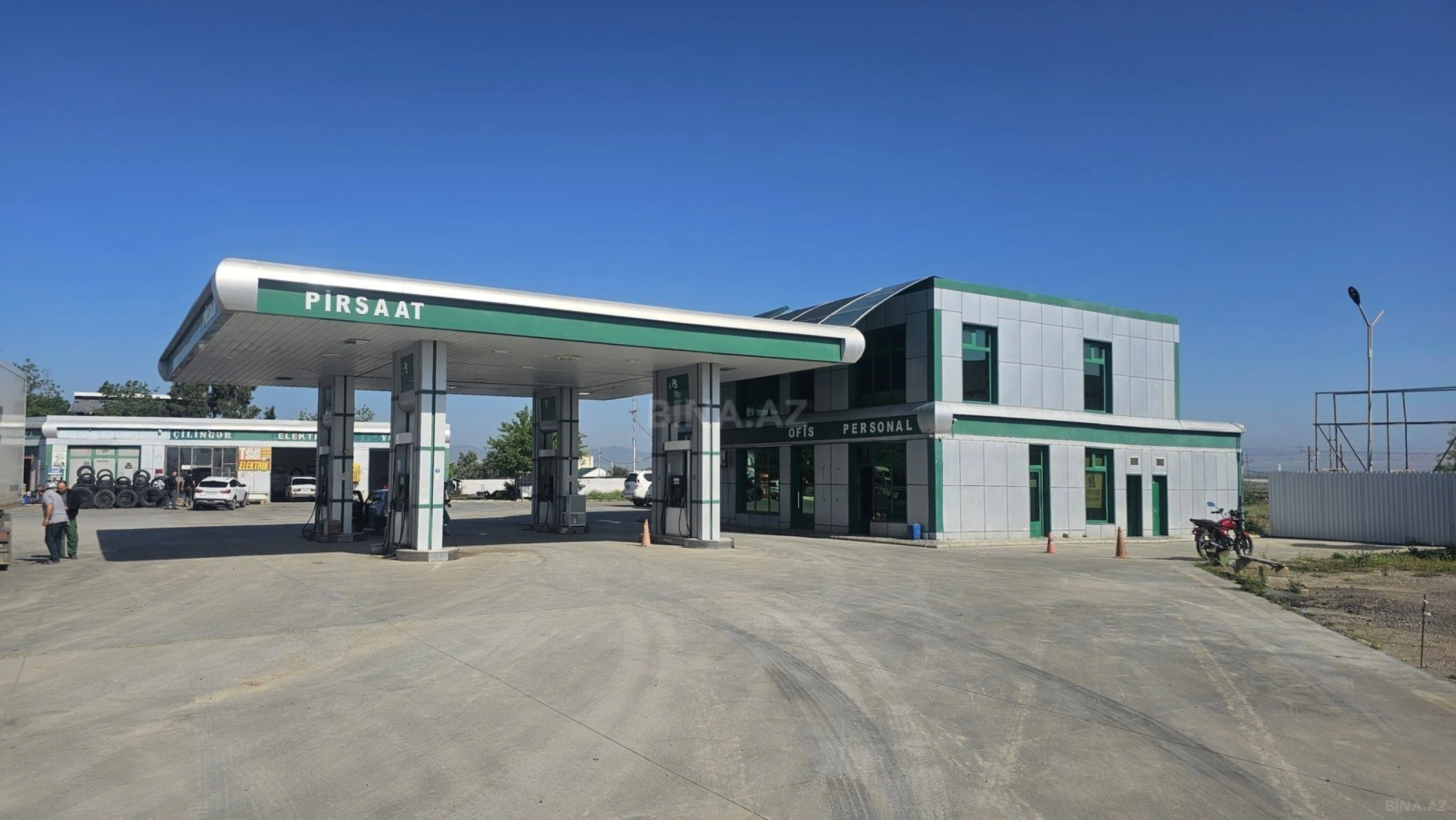 Satılır obyekt 4400 m²