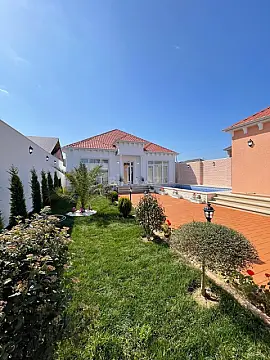 Satılır 5 otaqlı həyət evi 230 m² — Bakı, Mərdəkan 5 otaq 230.00 m²