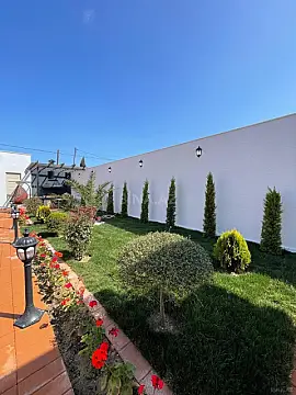 Satılır 5 otaqlı həyət evi 230 m²