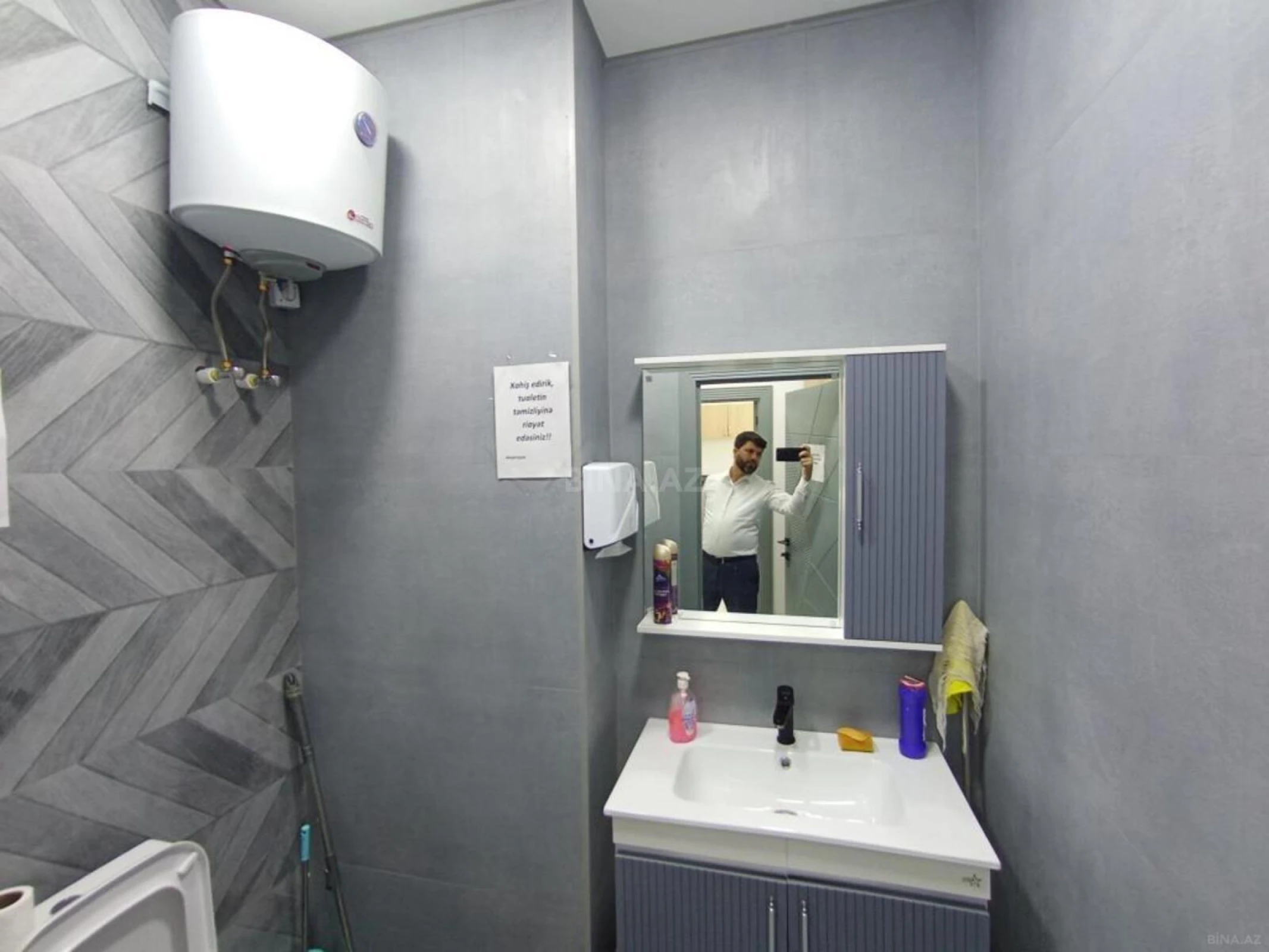 Satılır obyekt 178 m²