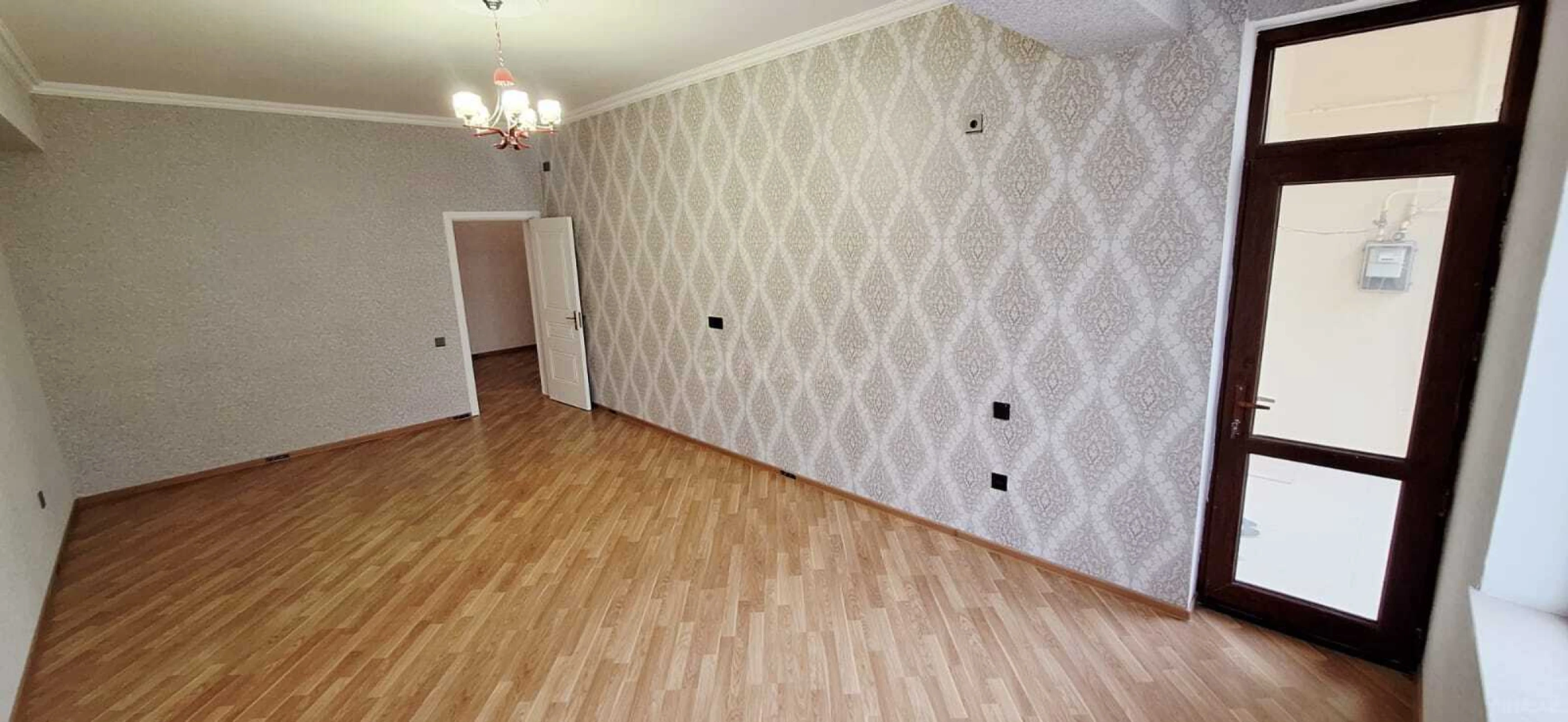 Satılır 3 otaqlı mənzil 125 m²