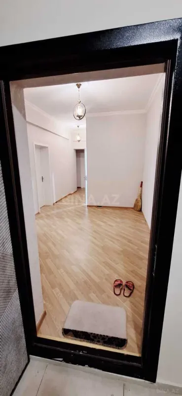 Satılır 3 otaqlı mənzil 125 m²