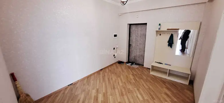 Satılır 3 otaqlı mənzil 125 m²
