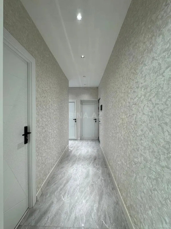 Satılır 2 otaqlı mənzil 55 m²