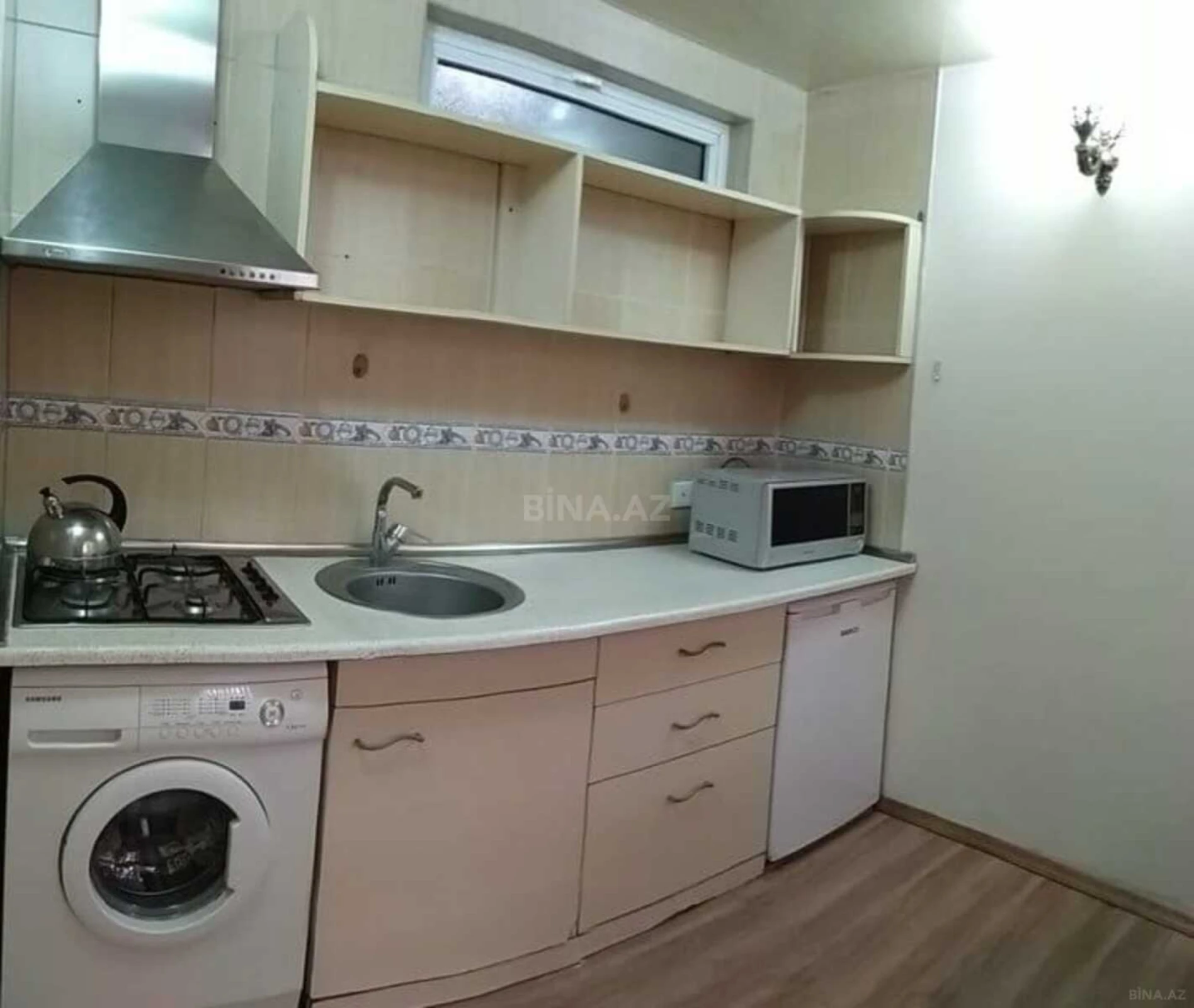 Satılır 2 otaqlı mənzil 65 m²