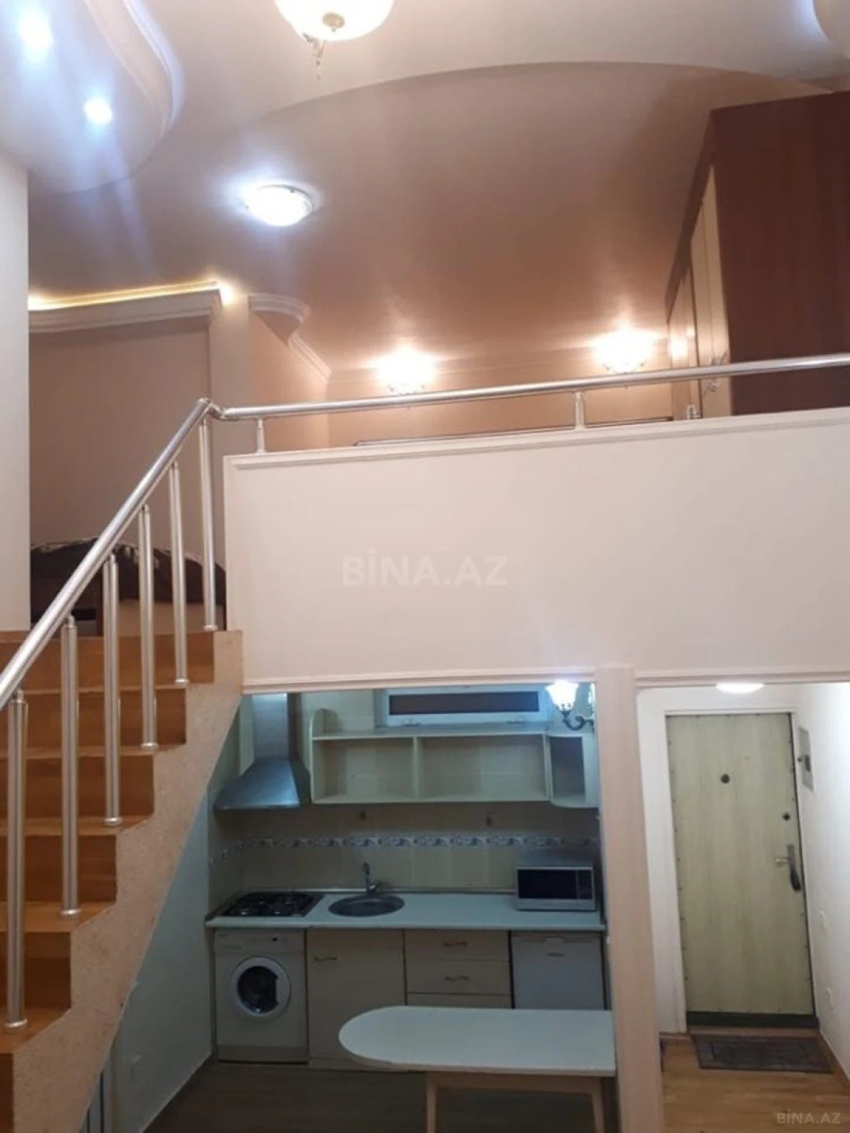 Satılır 2 otaqlı mənzil 65 m²