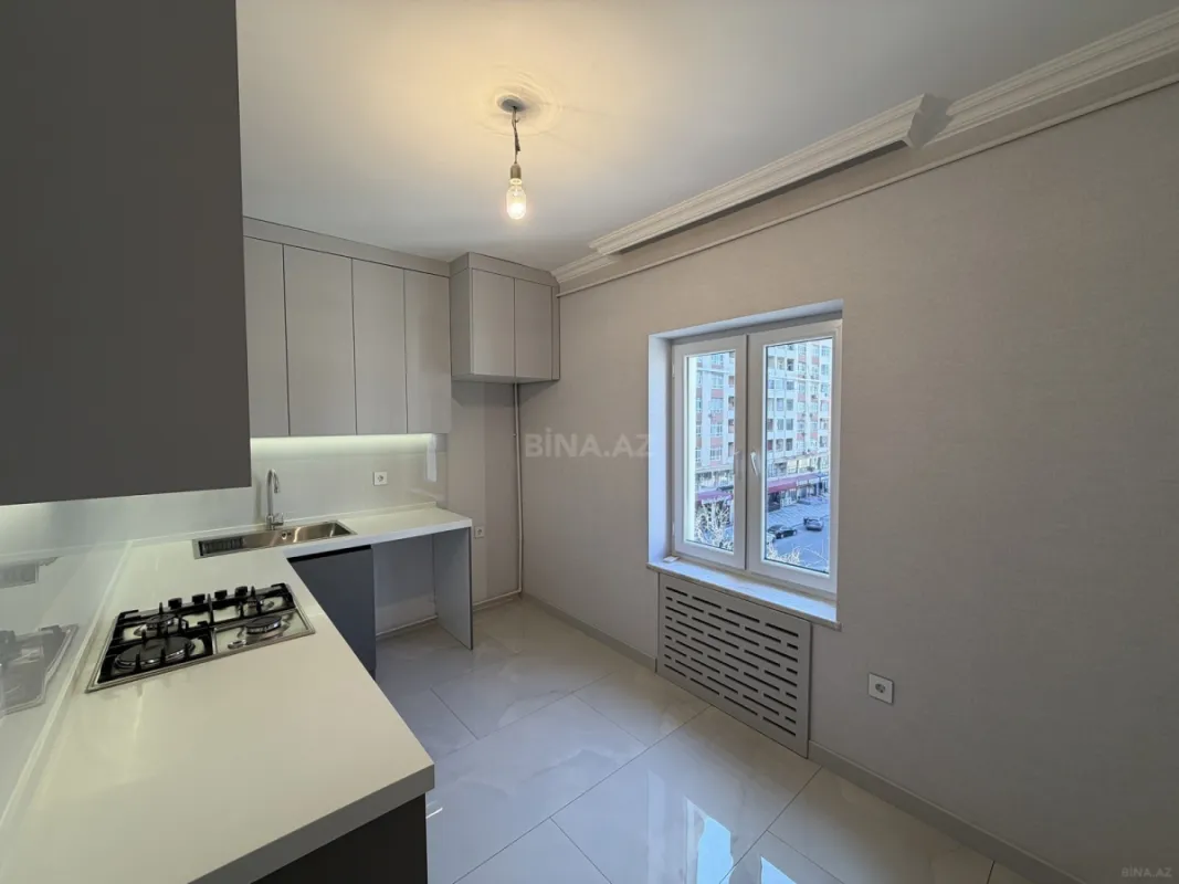 Satılır 3 otaqlı mənzil 85 m²