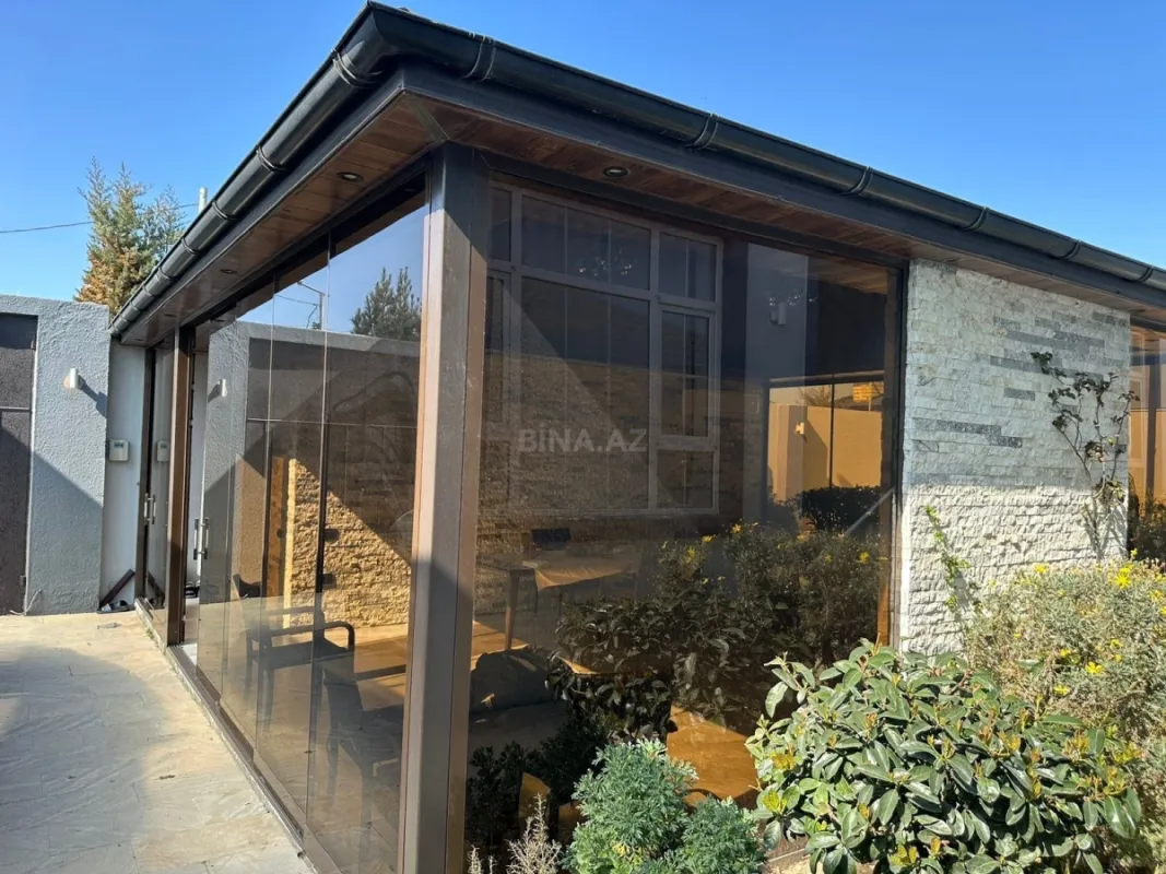 Satılır 4 otaqlı həyət evi 230 m²