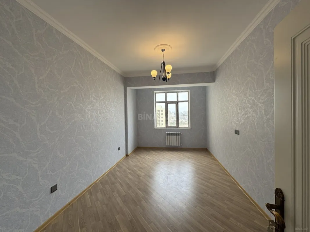 Satılır 2 otaqlı mənzil 80 m²