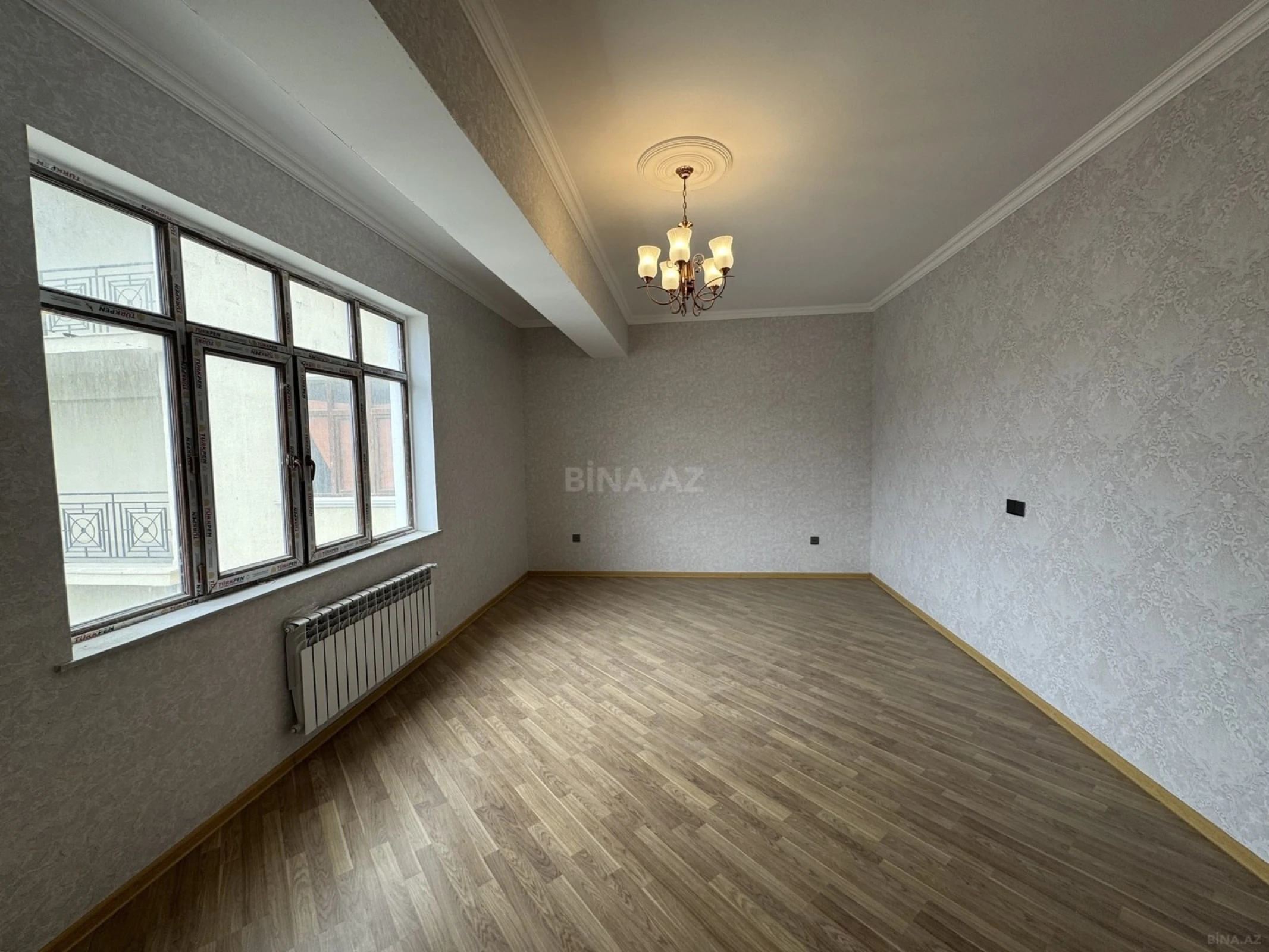 Satılır 2 otaqlı mənzil 80 m²