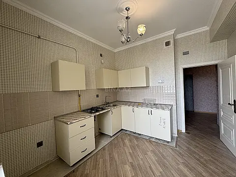 Satılır 2 otaqlı mənzil 80 m²