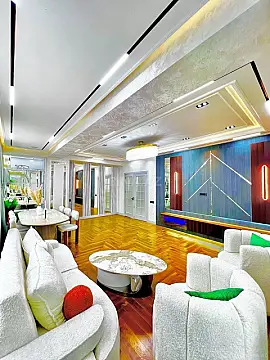 Satılır 4 otaqlı mənzil 186 m² — Bakı 4 otaq 186.00 m²