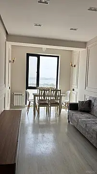 Satılır 2 otaqlı mənzil 55 m²