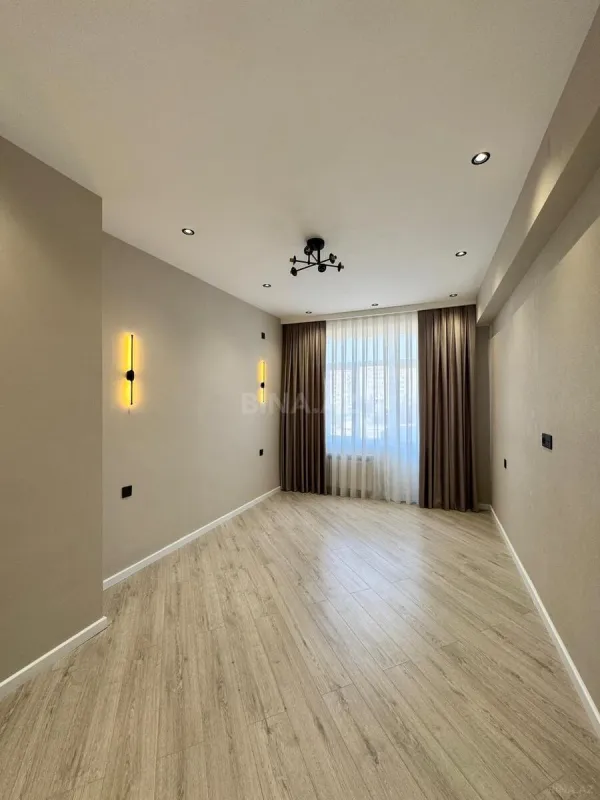 Satılır 2 otaqlı mənzil 58 m²