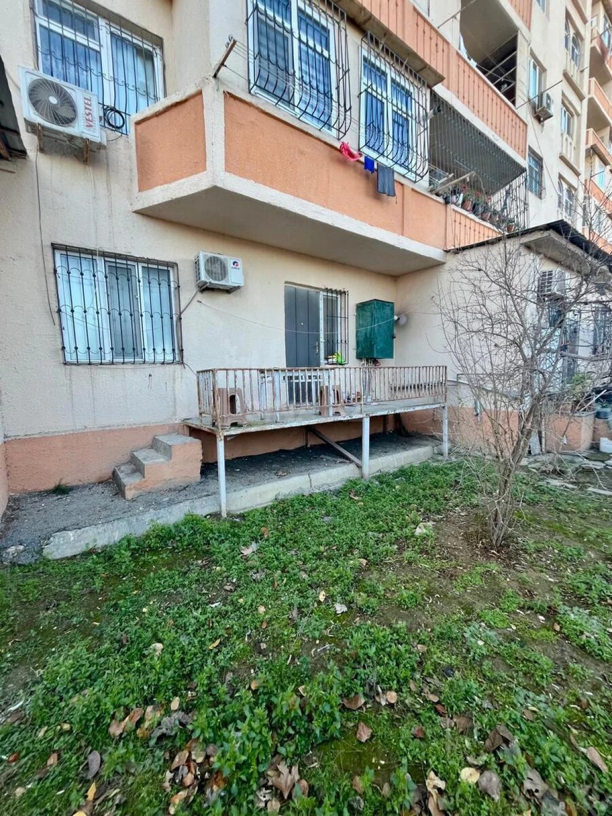 Satılır 2 otaqlı mənzil 65 m²