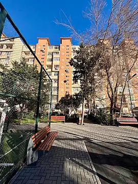 Satılır 2 otaqlı mənzil 65 m² — Bakı, Yeni Günəşli 2 otaq 65.00 m²