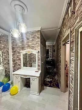 Satılır 2 otaqlı mənzil 65 m²