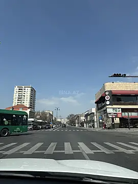 Satılır obyekt 330 m²