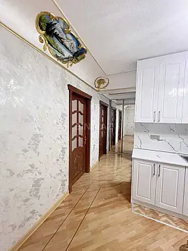 Satılır 2 otaqlı mənzil 67 m²